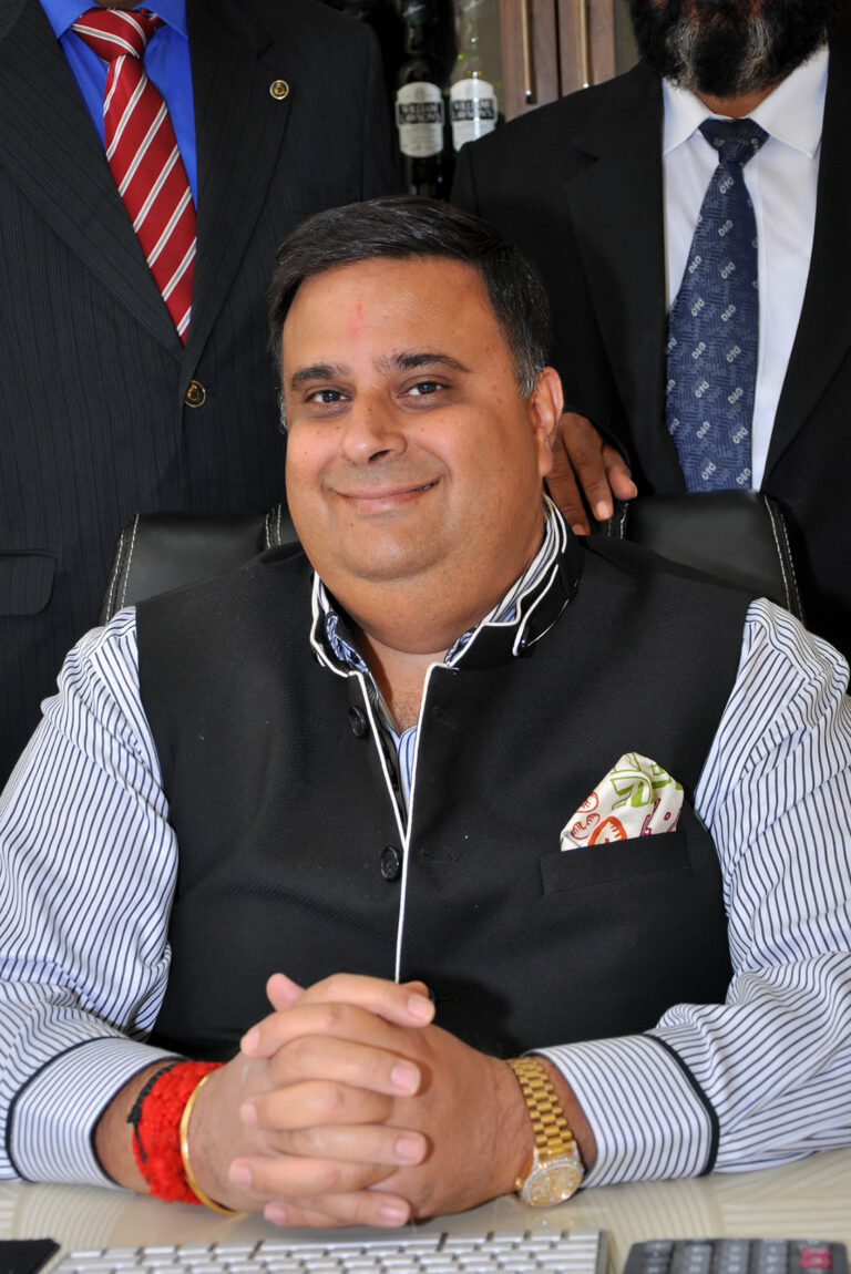 Mr Gautam Khanna